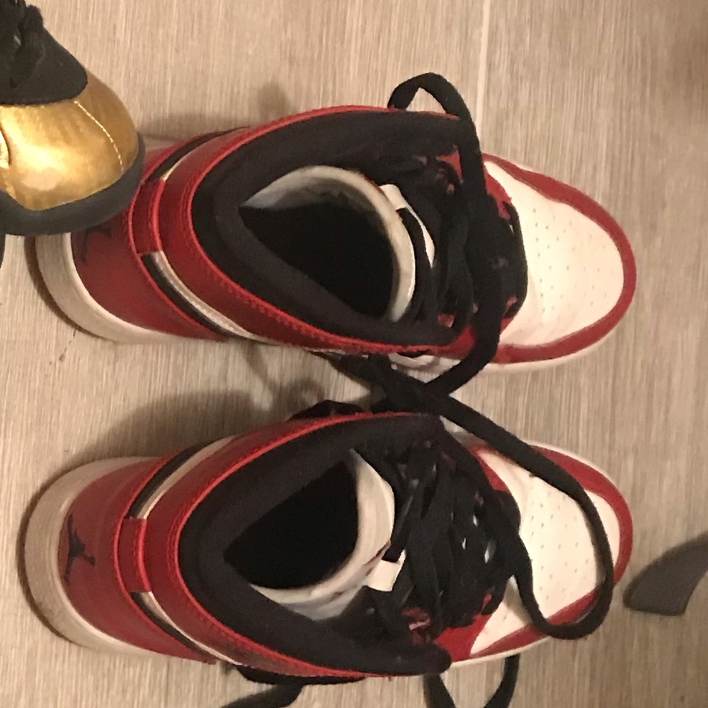 Boys Jordan 1s